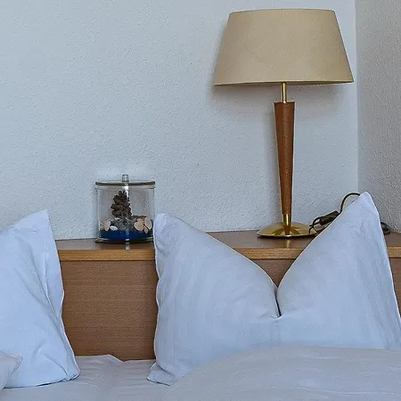 Hotel Strandhaus Wotan 3*