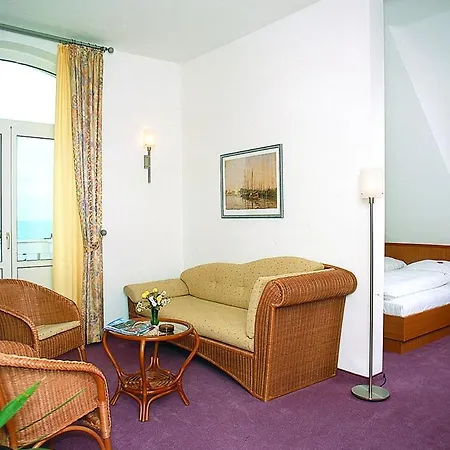 Hotel Strandhaus Wotan 3*