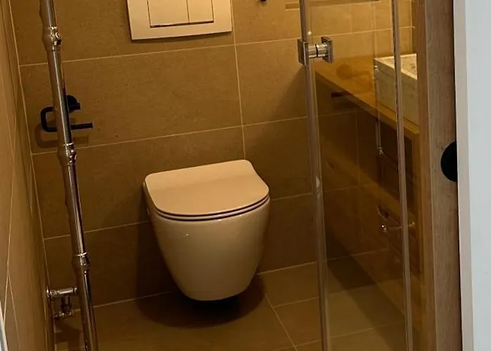 Strandhaus Wotan فندق Ostseebad Kühlungsborn